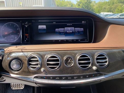 Used 2016 Mercedes-Benz S 550 4MATIC Sedan image 20