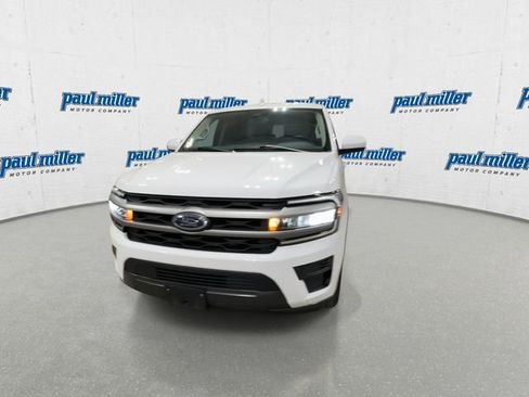 Used 2024 Ford Expedition XLT image 4