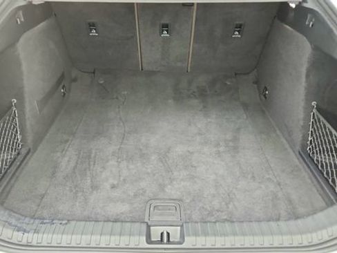 Used 2025 Audi A6 e-tron Premium w/ Convenience Package image 15