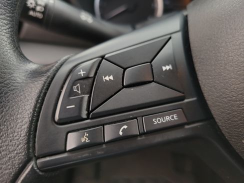 Used 2024 Nissan Versa S w/ S Plus Package FWD image 21