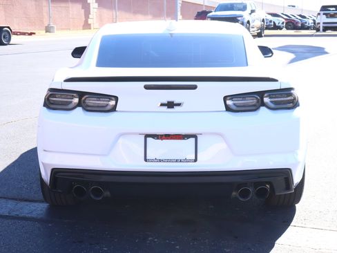 Used 2020 Chevrolet Camaro LT image 26