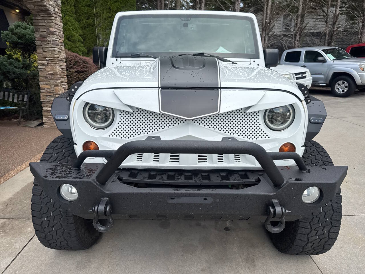 Used 2013 Jeep Wrangler Unlimited Sahara AWD/4WD image 7