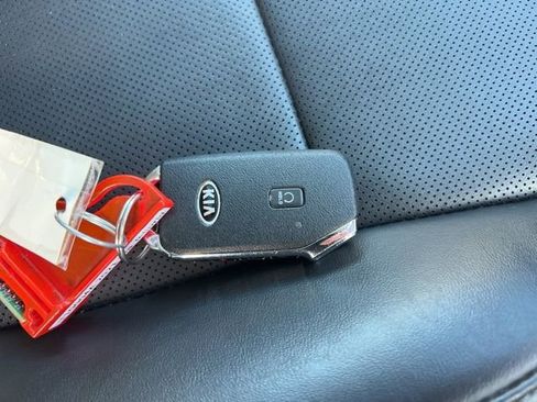 Certified 2021 Kia Telluride S image 41