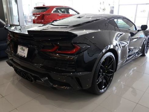 Used 2023 Chevrolet Corvette Z06 image 6