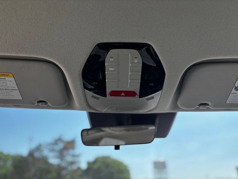 Used 2025 Kia K4 FWD image 17