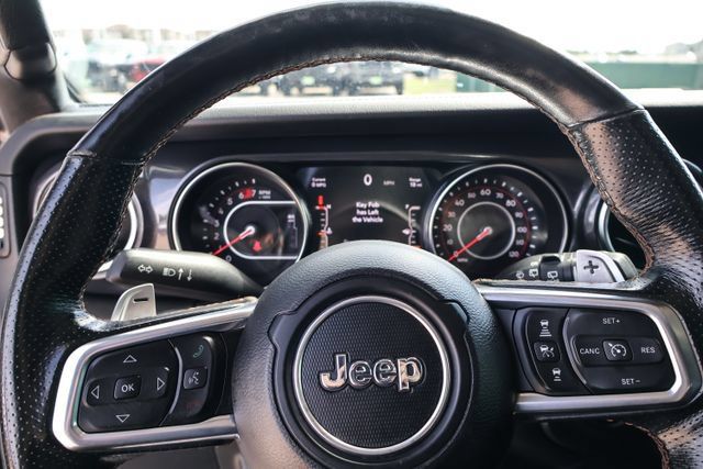Used 2022 Jeep Wrangler Unlimited Rubicon AWD/4WD image 14
