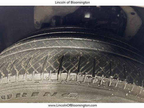 Certified 2022 Lincoln Navigator Reserve AWD/4WD image 14
