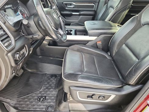 Used 2019 RAM 1500 Laramie image 8