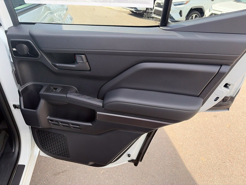 Used 2026 Toyota 4Runner TRD Sport Premium AWD/4WD image 16