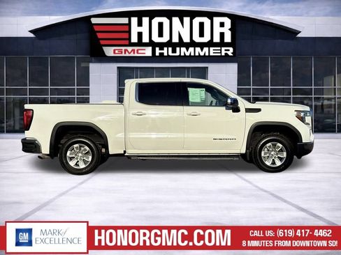 Used 2020 GMC Sierra 1500 SLE w/ SLE Value Package RWD image 2
