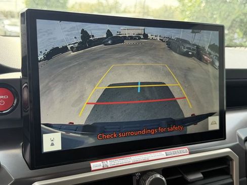 Used 2026 Toyota Tacoma TRD Off-Road image 13