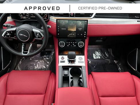 Used 2025 Jaguar F-PACE R-Dynamic S AWD/4WD image 13