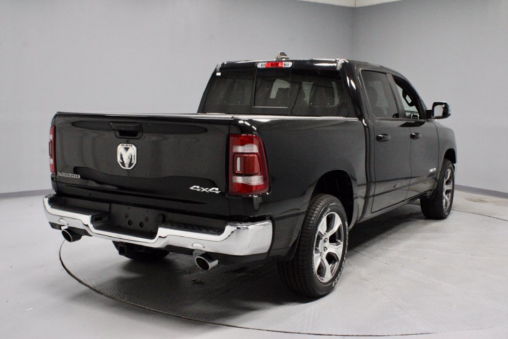 Used 2023 RAM 1500 Laramie AWD/4WD image 10