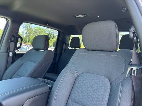 New 2026 RAM 1500 Express AWD/4WD image 24