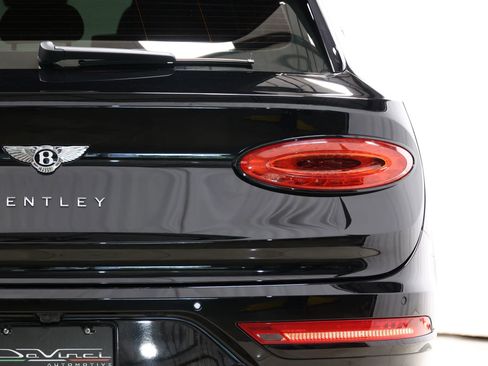 Used 2021 Bentley Bentayga w/ First Edition Specification AWD/4WD image 88