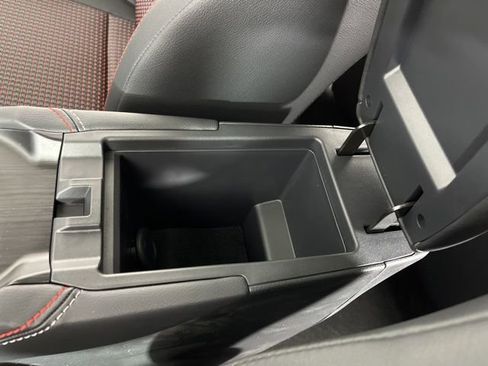 New 2026 Nissan Kicks SR w/ SR Premium Package image 28