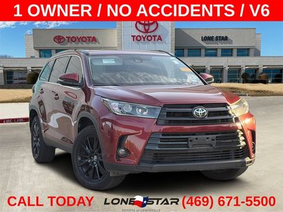 Used 2019 Toyota Highlander SE