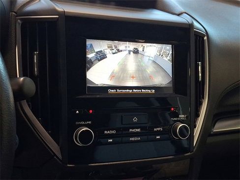 Used 2019 Subaru Forester Premium image 17