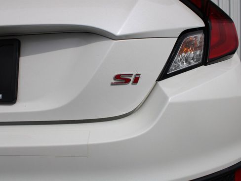 Used 2019 Honda Civic Si image 16