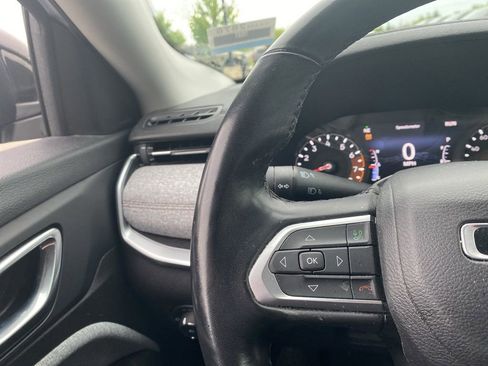 Used 2022 Jeep Compass Latitude AWD/4WD image 9