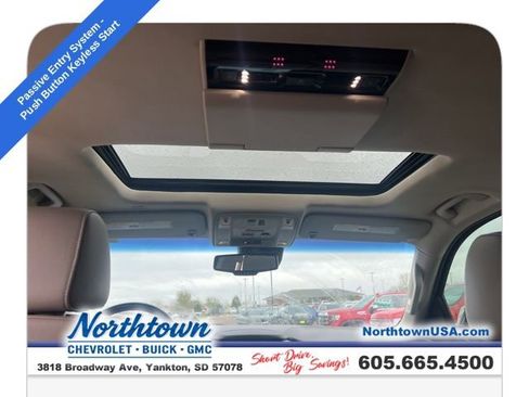 Used 2019 Chevrolet Suburban Premier AWD/4WD image 14