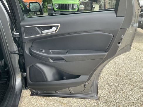 Used 2021 Ford Edge SEL w/ Convenience Package AWD/4WD image 52