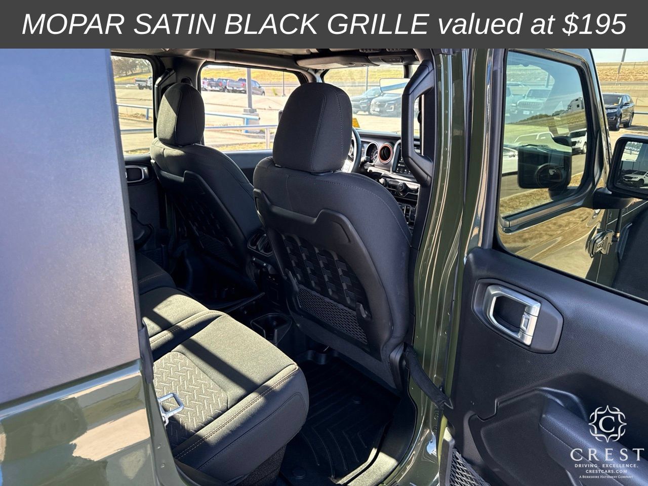 Used 2022 Jeep Gladiator Mojave w/ LED Lighting Group AWD/4WD image 11