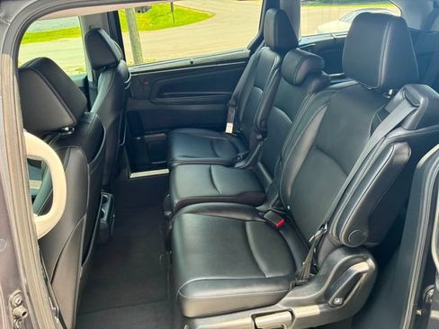 Used 2023 Honda Odyssey Touring image 24