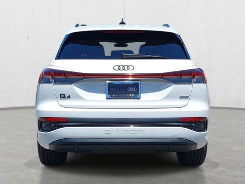 Certified 2023 Audi Q4 e-tron Premium w/ Convenience Package AWD/4WD image 6