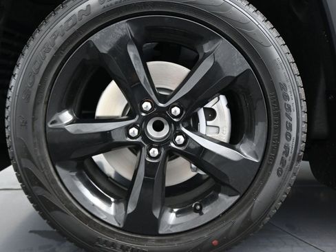 New 2025 Jeep Grand Cherokee L Limited w/ Black Appearance Package image 43