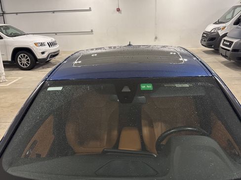 Used 2022 BMW 330i Sedan w/ Convenience Package RWD image 13