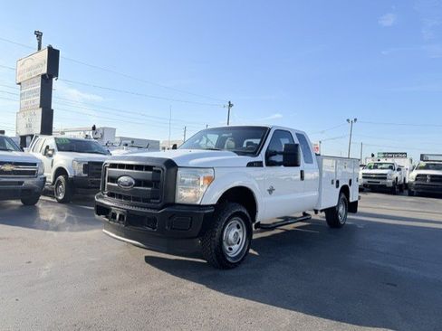 Used 2011 Ford F350 XL w/ Skid Plate Pkg AWD/4WD image 2