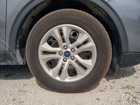 Used 2022 Ford Escape S image 11