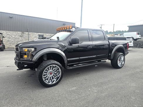 Used 2020 Ford F150 Raptor AWD/4WD image 3