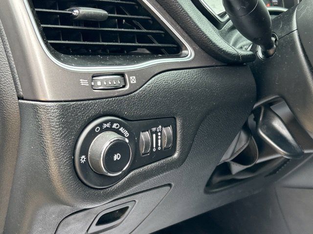 Used 2021 Jeep Cherokee Latitude Lux w/ Sun & Sound Group AWD/4WD image 35