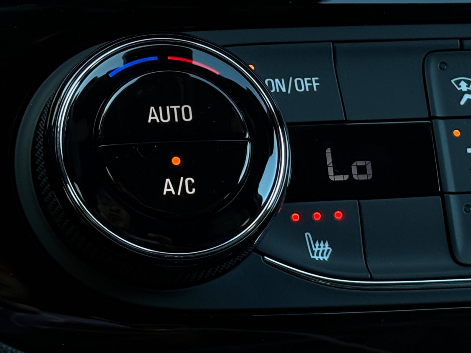 New 2026 Buick Envista Sport Touring w/ Convenience I Package FWD image 26
