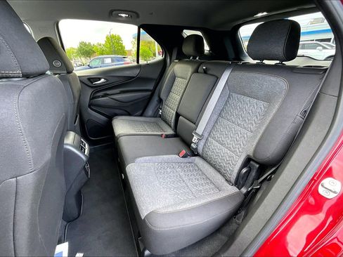 Certified 2023 Chevrolet Equinox LT FWD image 10
