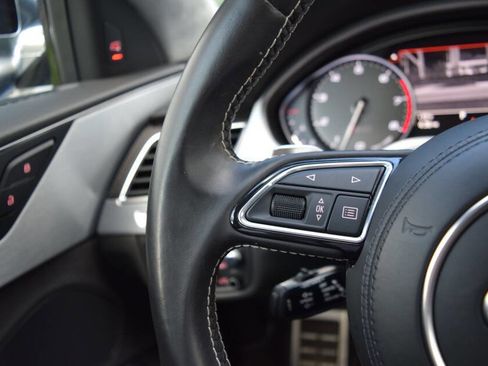 Used 2015 Audi S8 image 66