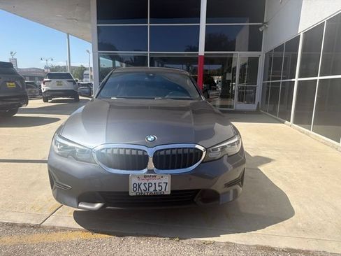 Used 2019 BMW 330i Sedan RWD image 3