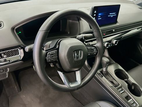 Used 2025 Honda Civic Sport Touring image 18