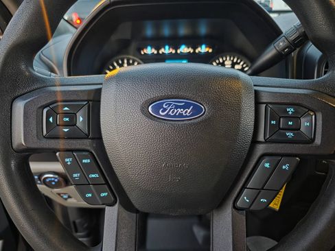 Used 2019 Ford F150 XL w/ Equipment Group 101A Mid AWD/4WD image 14