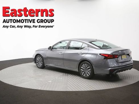 Used 2023 Nissan Altima 2.5 SV w/ SV Premium Package FWD image 64