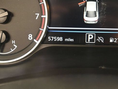 Used 2024 Nissan Sentra SV FWD image 35