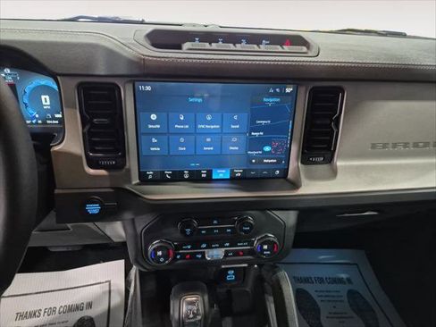New 2025 Ford Bronco Outer Banks w/ Sasquatch Package image 21