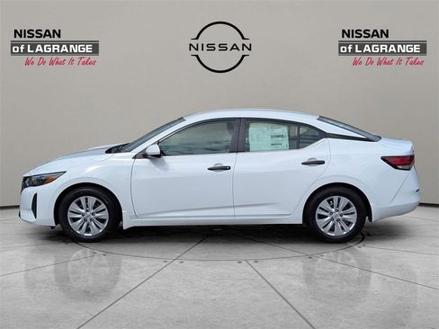 New 2025 Nissan Sentra S image 8