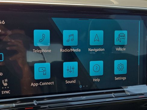 New 2025 Volkswagen Atlas SEL Premium R-Line image 21