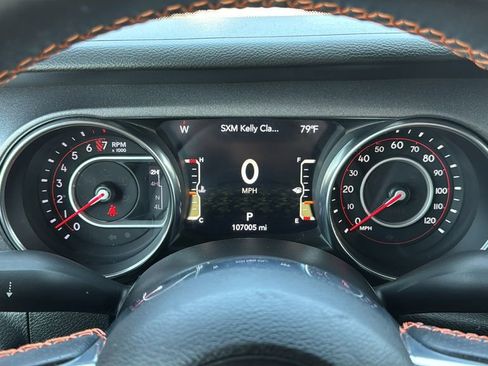 Used 2020 Jeep Gladiator Mojave w/ Dual Top Group AWD/4WD image 31