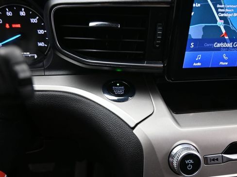 Used 2021 Ford Explorer XLT w/ Equipment Group 202A image 17