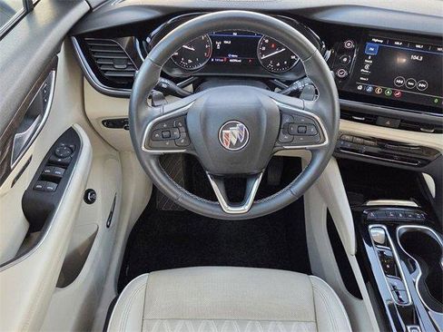 Certified 2022 Buick Envision Avenir w/ Technology Package II image 11