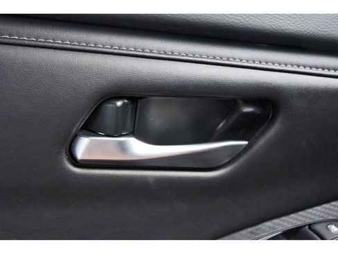 Used 2025 Nissan Sentra SV w/ All-Weather Package FWD image 23